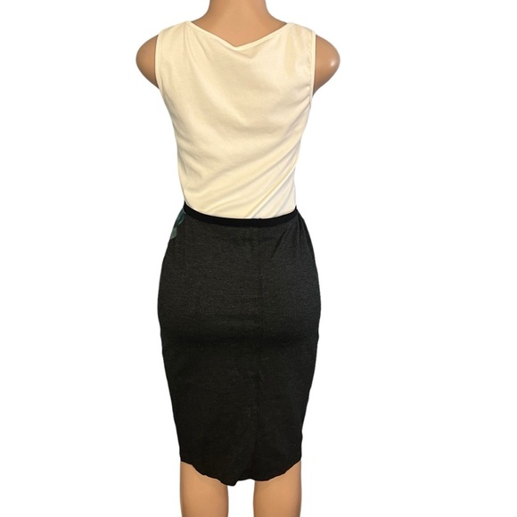 Ellie Tahari Arianna Digital Striped Pencil Skirt Refresh - Picture 7 of 9